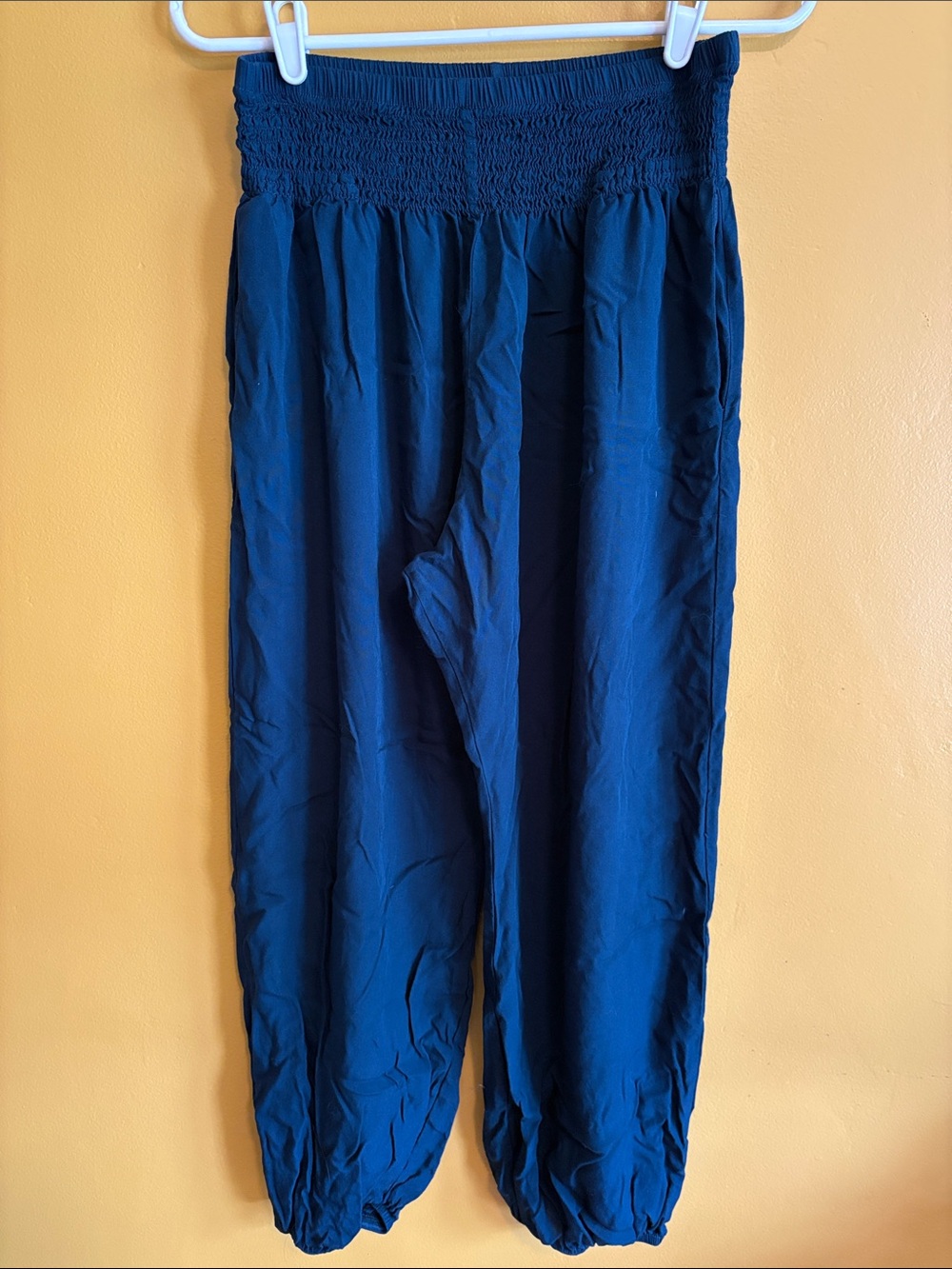 Women’s Smocked-Waist Teal Harem Jogger Pant